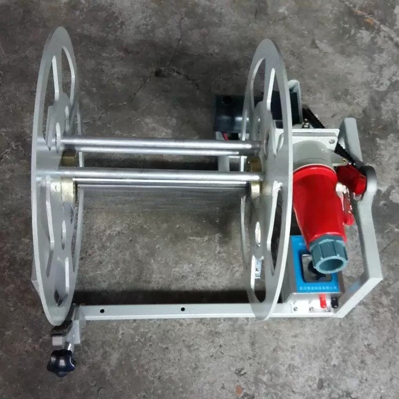 Macchina Avvolgicavo Elettrica - Electric Reel recensione e prezzo